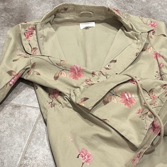 A Loves A Floral Cinched Waist Beige Pink Full Zip Lightweight Jacket Medium - Picture 7 of 12